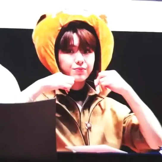 [Fancam][02.11.2018] Fansign in Gangnam