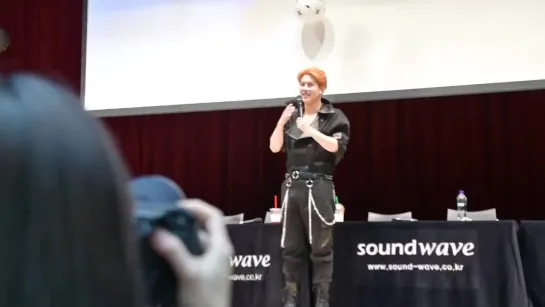 [Fancam][28.10.2018]  fansign in Yeongdeungpo-gu