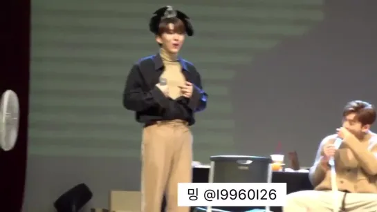 [Fancam][26.10.2018] fansign by Synnara