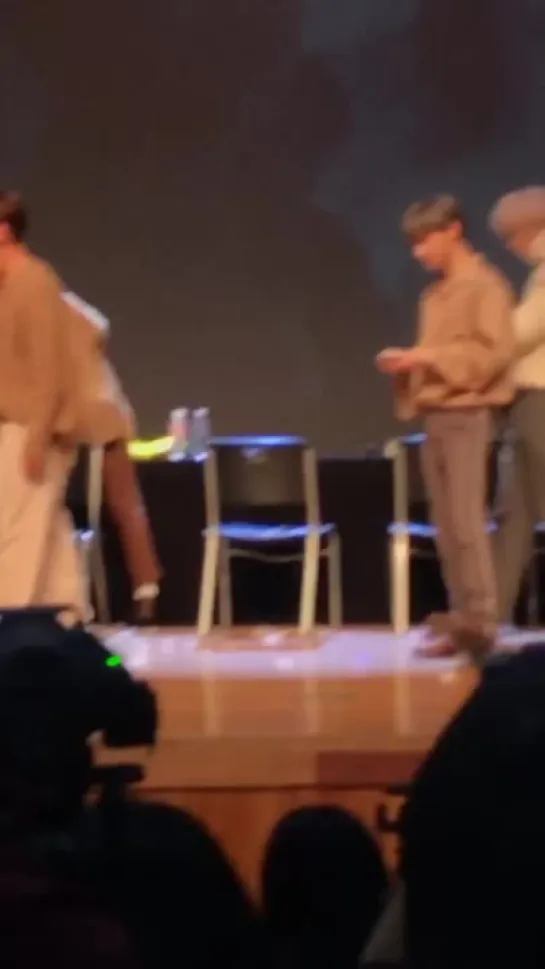 [Fancam][26.10.2018] fansign by Synnara