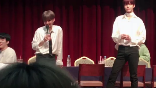 [Fancam][10.11.2017] Aladin fansign (Kihyun)