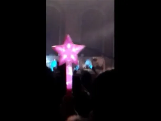 121202 Sistar - Loving U + Alone in Lee Seung Gi Conce