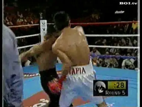 Marco Antonio Barrera vs. Jesse Magana