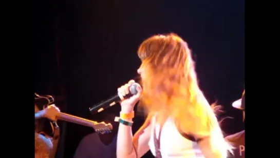 Camp Freddy & Juliette Lewis - Ain't talkin' 'bout love  (live cover Van Halen, 2008)