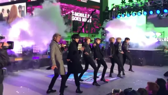 BTS at Times Square New Year's Eve 2020