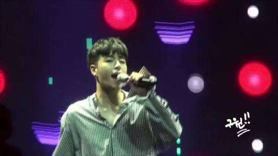 [FANCAM] 170924 iKON (Junhoe) - Rhythm Ta @ Pepsi Fan Party