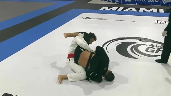 Rafael Lina vs Fellipe Andrew  Grand Slam - 94 kg black belt adult Final