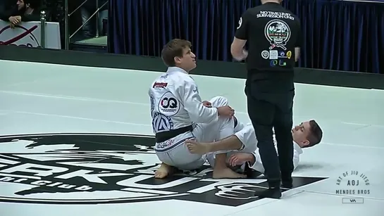 Rafael Mendes vs Osvaldo Queixinho Moizinho ¦ Berkut Fight ¦ #bjf_aoj