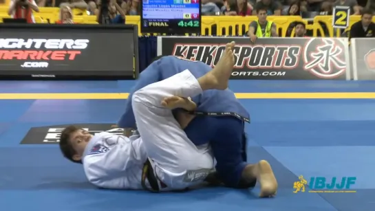 Augusto Mendes “Tanquinho“ vs Rafael Mendes 2013 Worlds BJJ Black Belt Final - Feather Weight