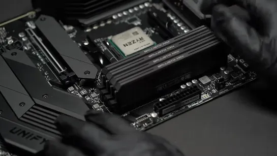 Видео от MSI CIS