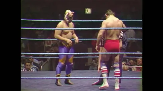 30 August, 1982: Dynamite Kid vs. Tiger Mask — WWF Junior Heavyweight Championship