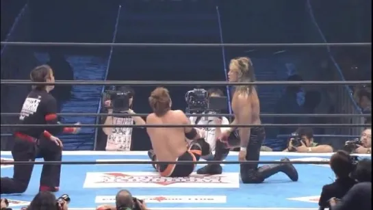 Satoshi Kojima(с) vs. Hiroshi Tanahashi Match for the IWGP Heavyweight Title (Wrestle Kingdom V)