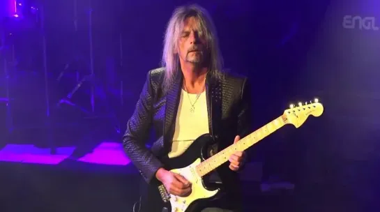 Axel Rudi Pell : Mistreated - Deep Purple cover - Doogie White and Johnny Gioeli vocals