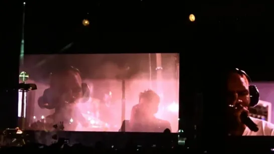 Frank Ocean with Brad Pitt at FYF 2017  Never Can Say Goodbye