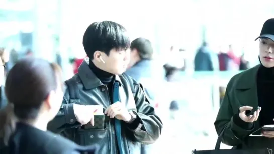 [VK][09.02.18][Fancam] Airport Incheon, fly to Sapporo