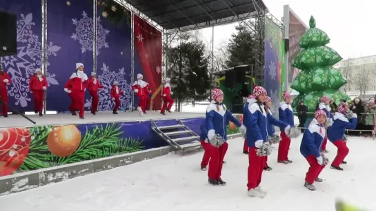 Дед Мороз из Устюга в Кемерово на бульваре Строителей.