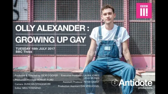 Olly Alexander: Growing Up Gay (2017)