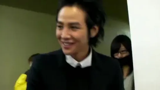 Jang Keun Suk surprised • Nov 15, 2009