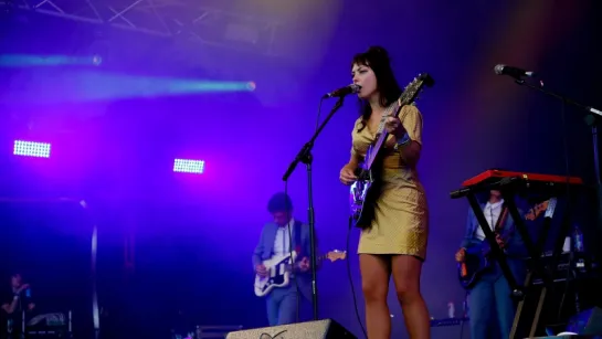 Angel Olsen - Live at Glastonbury 2017