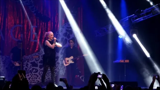 Garbage - Only Happy When It Rains (Live at Stereo Plaza, Kyiv, Ukraine, 13.11.2016)