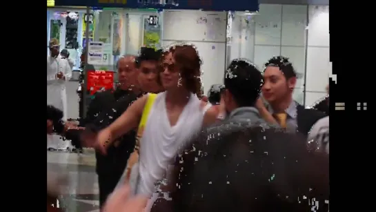 [2011.06.03] - Jang Keun Suk Arriving KLIA