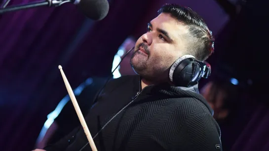 Naughty Boy - Live at BBC Radio 1's Live Lounge 2017