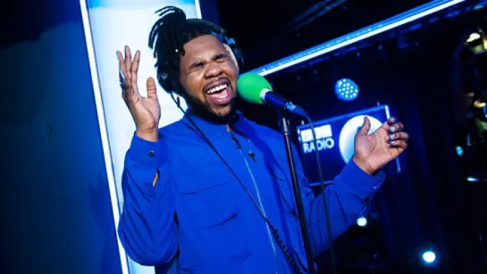 MNEK - Live at BBC Radio 1's Live Lounge 2016