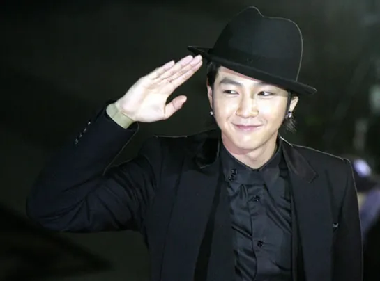 [01.12.2007] Jang Keun Suk in 6th Korea Film Awards (Happy Life)