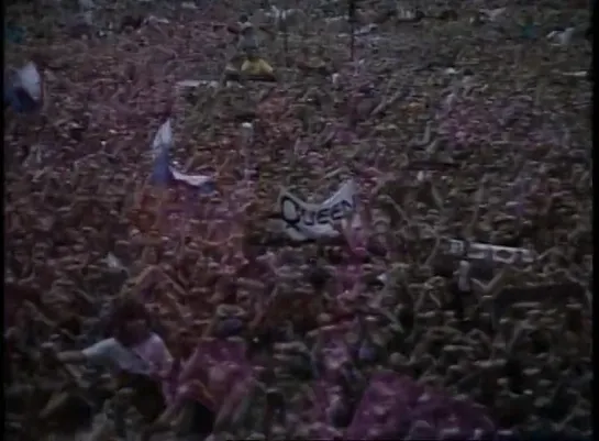 1986 - 'Queen' - "The Magic tour". Live concert in London (England,Wembley stadium).