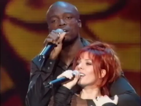 Mylène Farmer - Les mots (en duo avec Seal) - NRJ Music Awards 2002