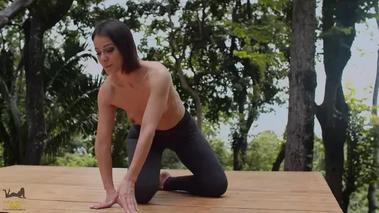 Melisa Mendiny-Yoga