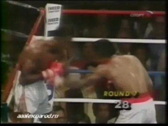 Sugar Ray Leonard vs Thomas Herans I/Шугар Рэй Леонард - Томас Хернс I. Комментатор А. Беленький