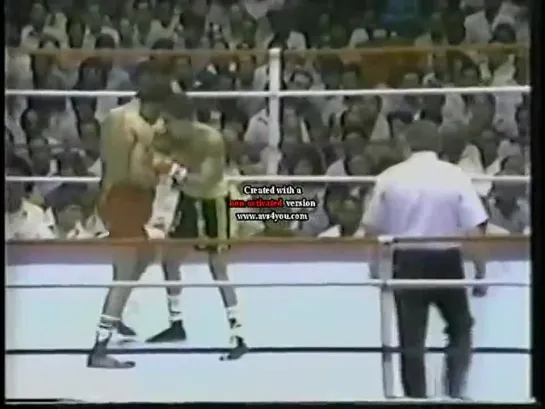 1985-02-02 Eusebio Pedroza vs Jorge Lujan (WBA Featherweight Title)