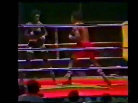 1979-11-17 Eusebio Pedroza vs Johnny Aba (WBA Featherweight Title)