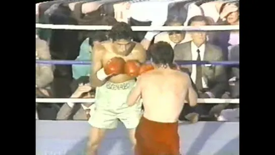 1986 - Steve Cruz vs Barry McGuigan FIGHT OF THE YEAR