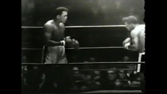 1965-11-22 Muhammad Ali vs Floyd Patterson (I)