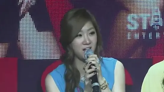 120412 Sistar Talk 1 @ Showcase