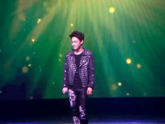 [FANCAM]120618 EXO-M 你的世界(ANGEL) CHEN focus