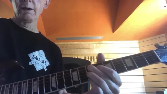 «Roadhouse Blues» guitar lesson with Robby Krieger