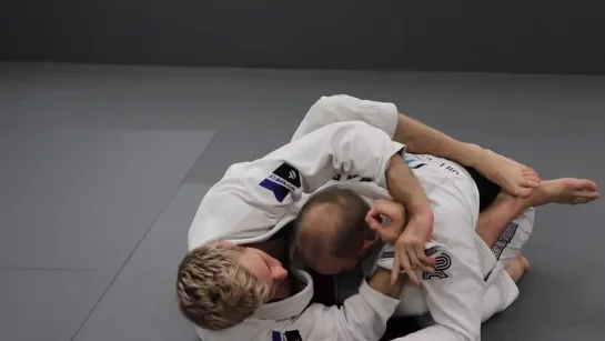 Keenan Cornelius - Lapel choke from closed guard #Кинан_Сеанс