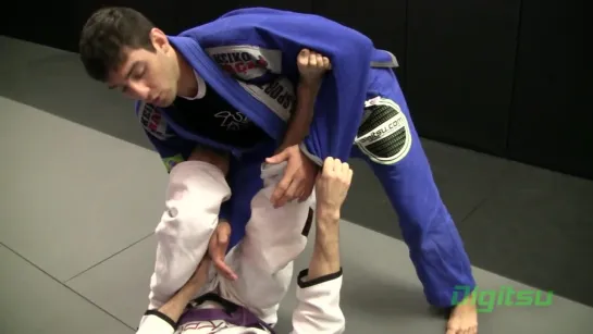 Lucas Lepri - Spider Guard with Lasso Grip Pass 1