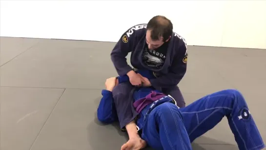 Ben Egli  - Nasty triangle off omoplata roll