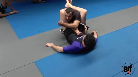 Lachlan Giles - Opening the closed guard part 1_2 Defending the armbar and high guard