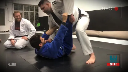 Kristian Cestaro - lasso guard pass #bjjfreaks_TV