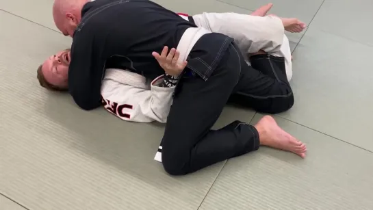 Eli Knight - How To Escape A Heavy Side Control ¦ Jiu-Jitsu Escapes