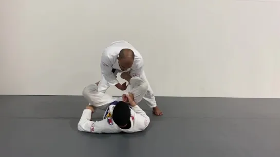 Marcio Andre - lasso guard pass