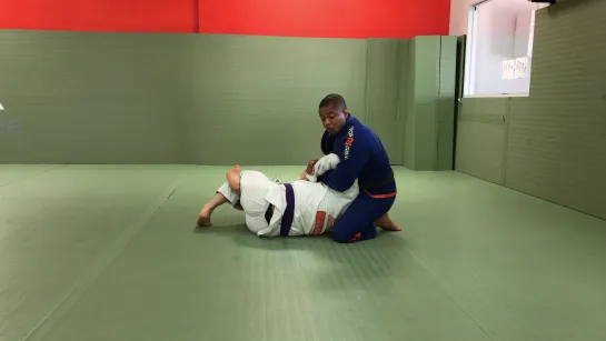 Surprise your opponent with Kimura Shoulder Lock from Half Guard