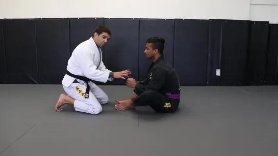 Thomas Lisboa - Avoiding Butterfly Guard With Long Step Pass