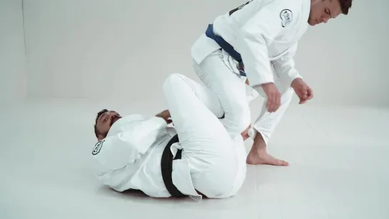 Arya Esfandmaz - Pant Grip Matrix  to leg drag