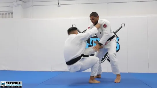 Andre Galvao Knee tap pass  & knee cut pass  vs guard pull